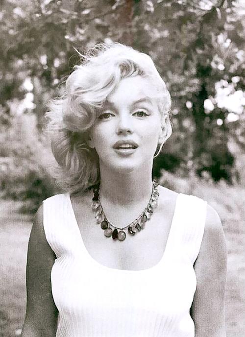 1948 Marilyn Monroe Original Photo Norma Jeane Yoga Pose Ed Cronenweth  Publicity | eBay