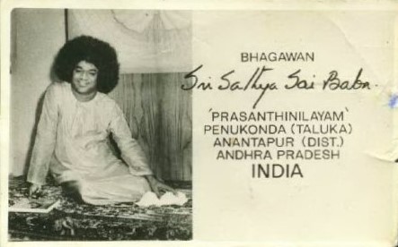 Image of Devotee holding hindu prayer beads. Gretz. France