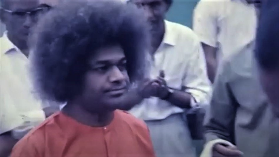 Early Western devotees of Sathya Sai Baba from the 1970s to the